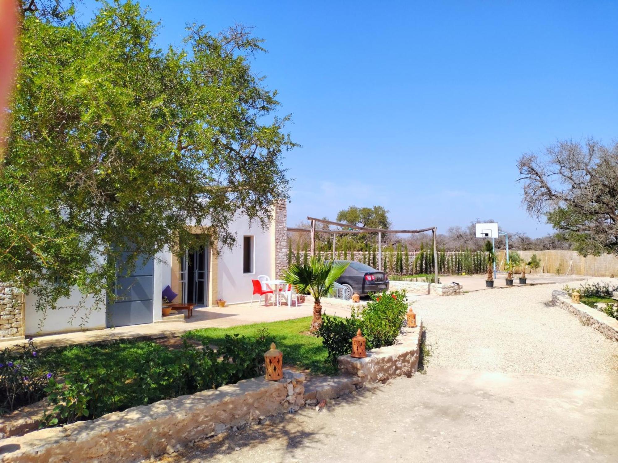 Villa Iyad 에사우이라 외부 사진